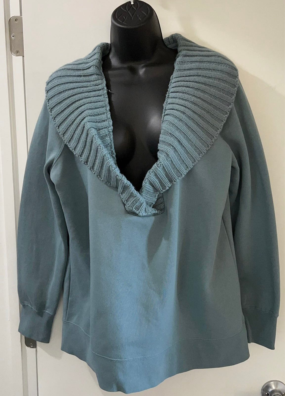 Preowned Eddie Bauer Sweater Women’s Size XL