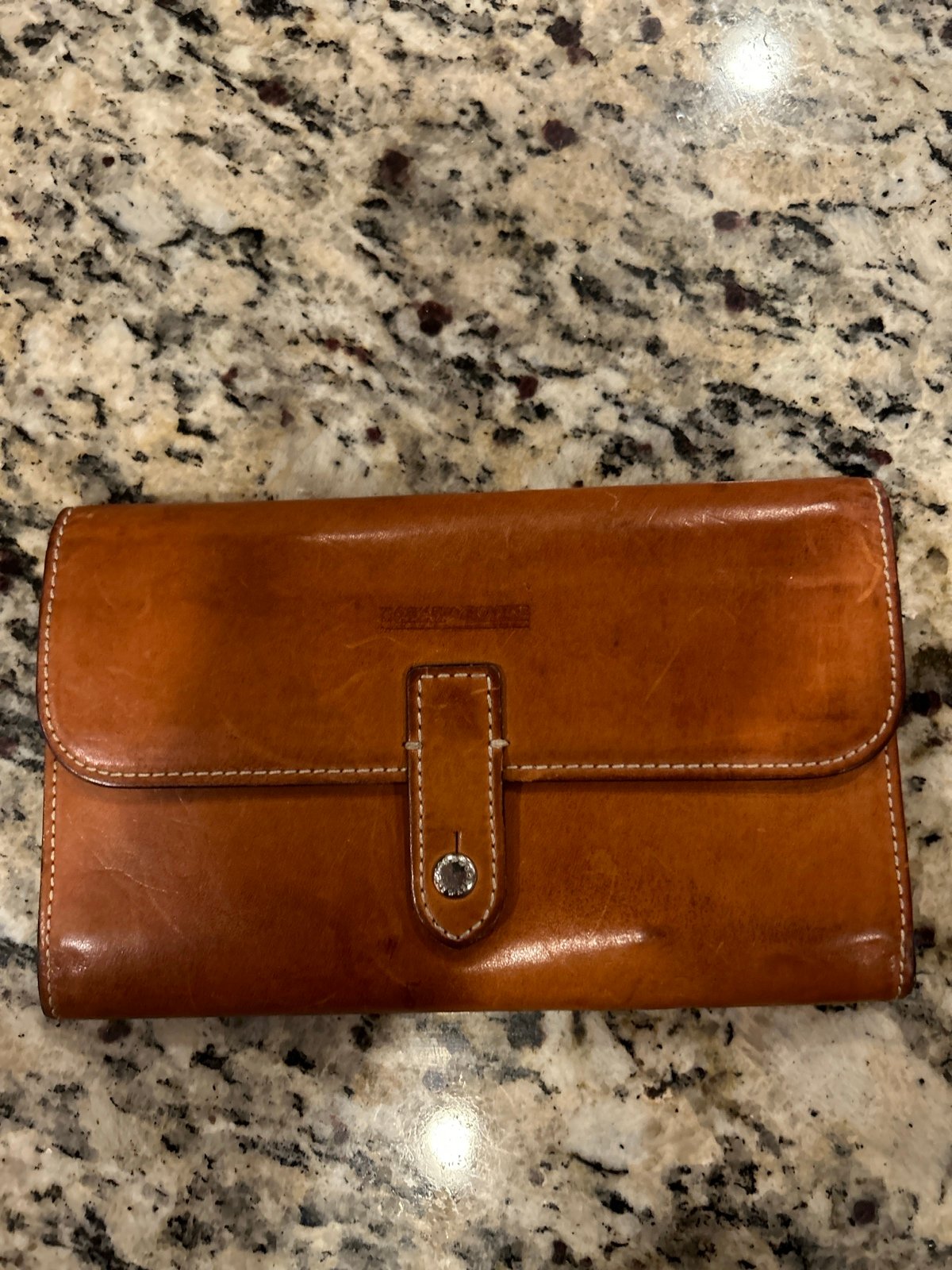 Dooney and Bourke Wallet Alto