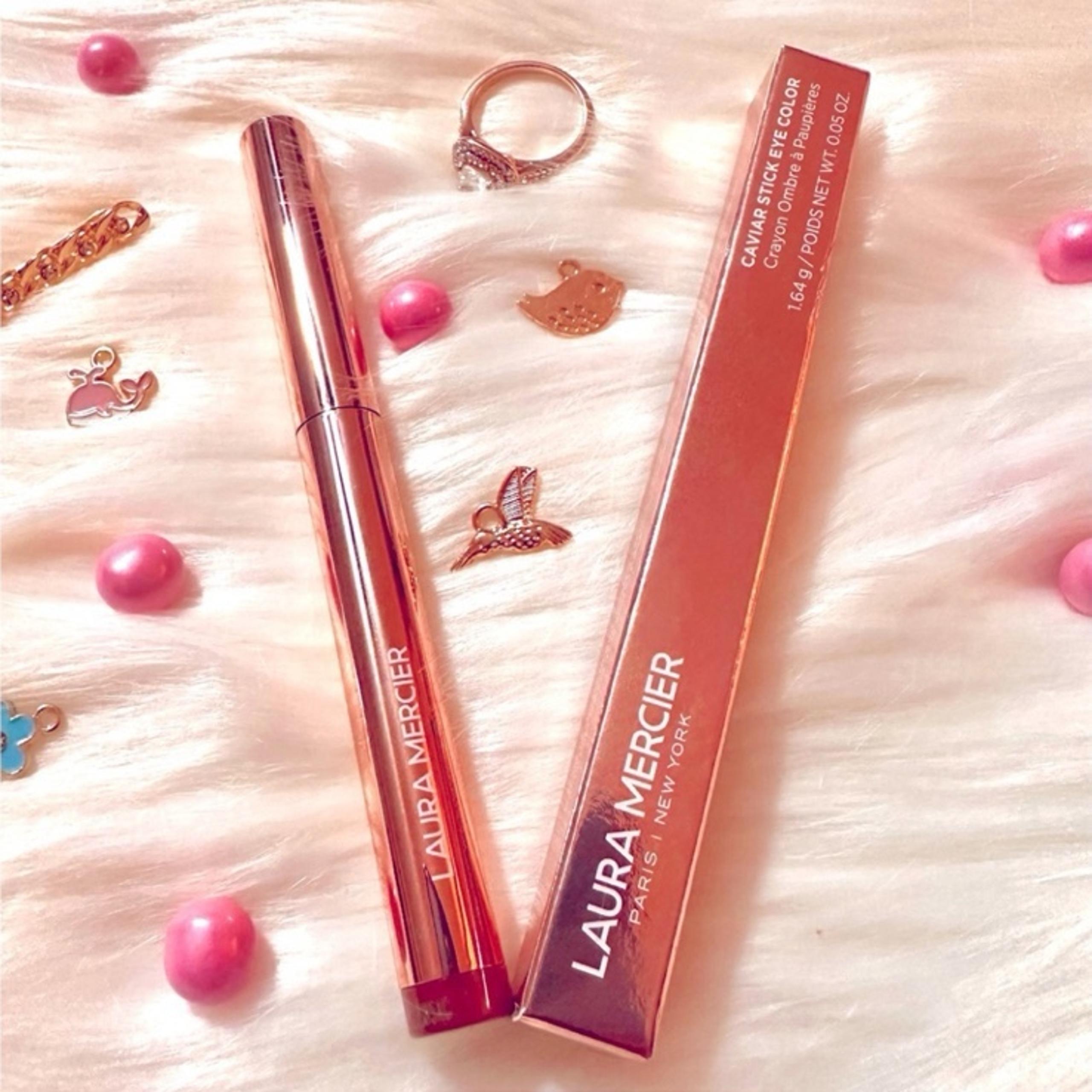 Laura Mercier Caviar Stick Eye shadow in Forbidden Rose from RoseGlow Collection
