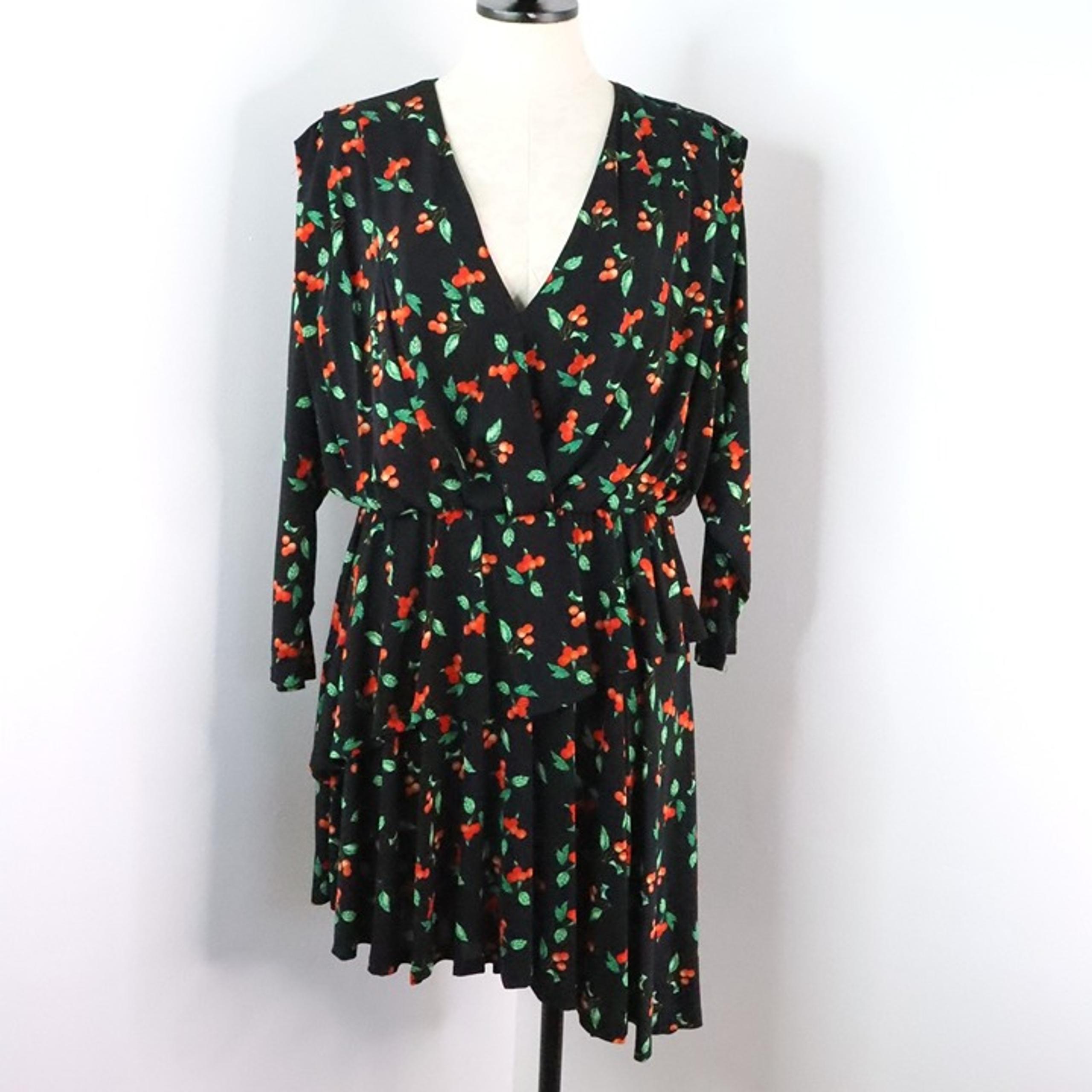 H&M Women's 12 Black Cherry Print Tiered Rockabilly Asymmetrical Stretch Dress