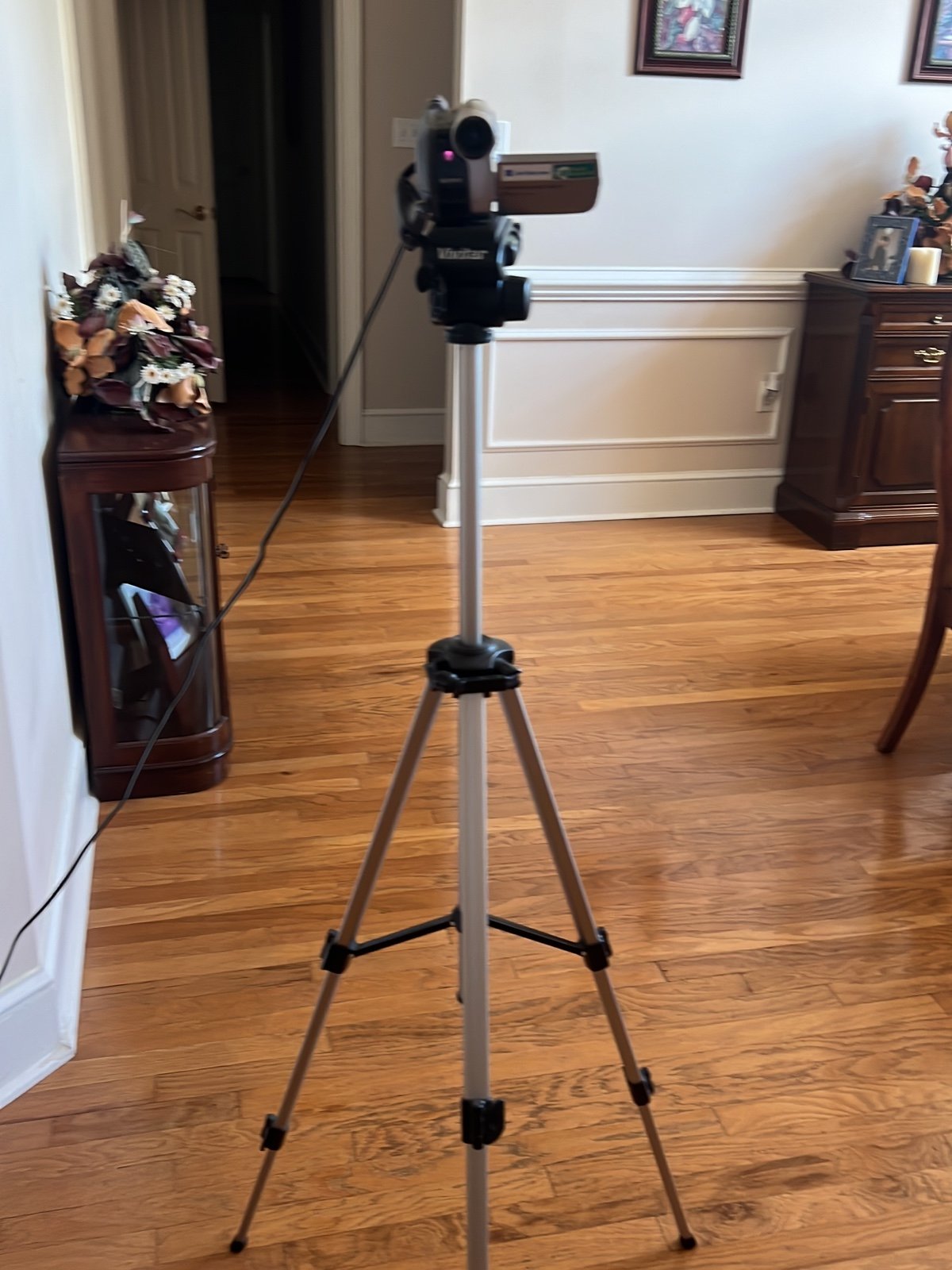 Digital Video Cam with Tripod