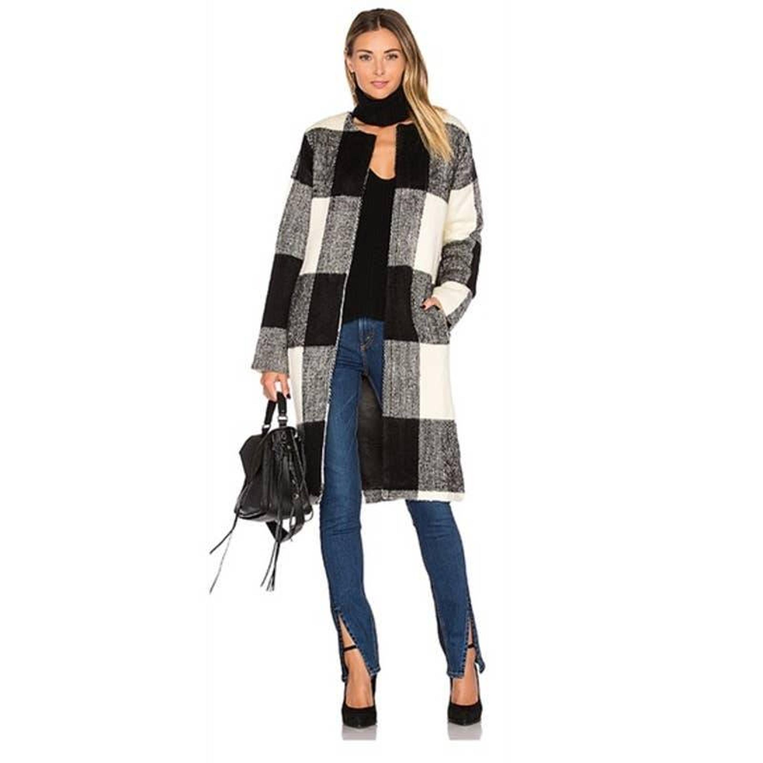 MK Coat In Black Ivory Large Plaid Print Revolve Jacket Sz S $198 - Tularosa