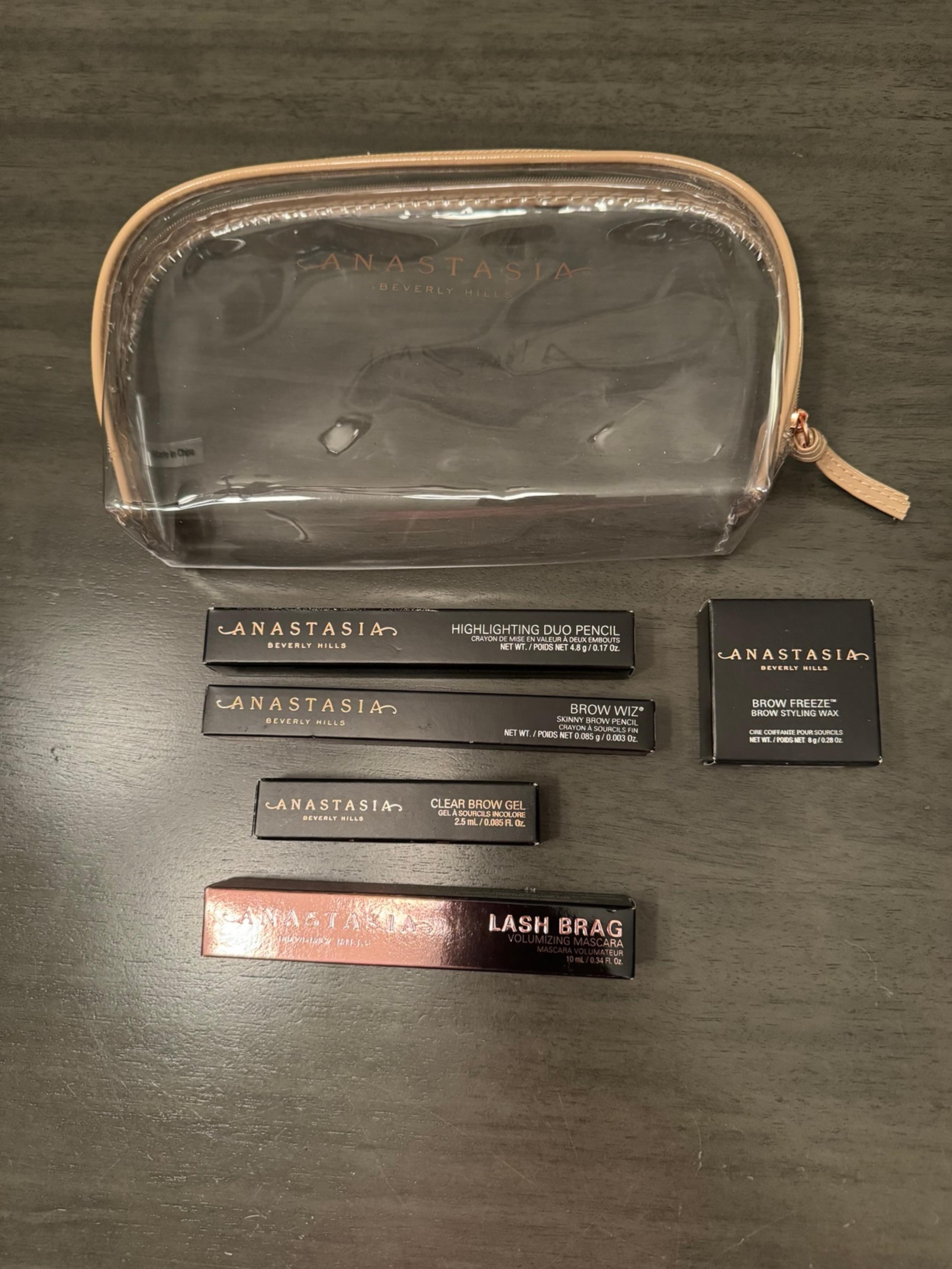 Anastasia Beverly Hills Makeup Set with Clear Bag