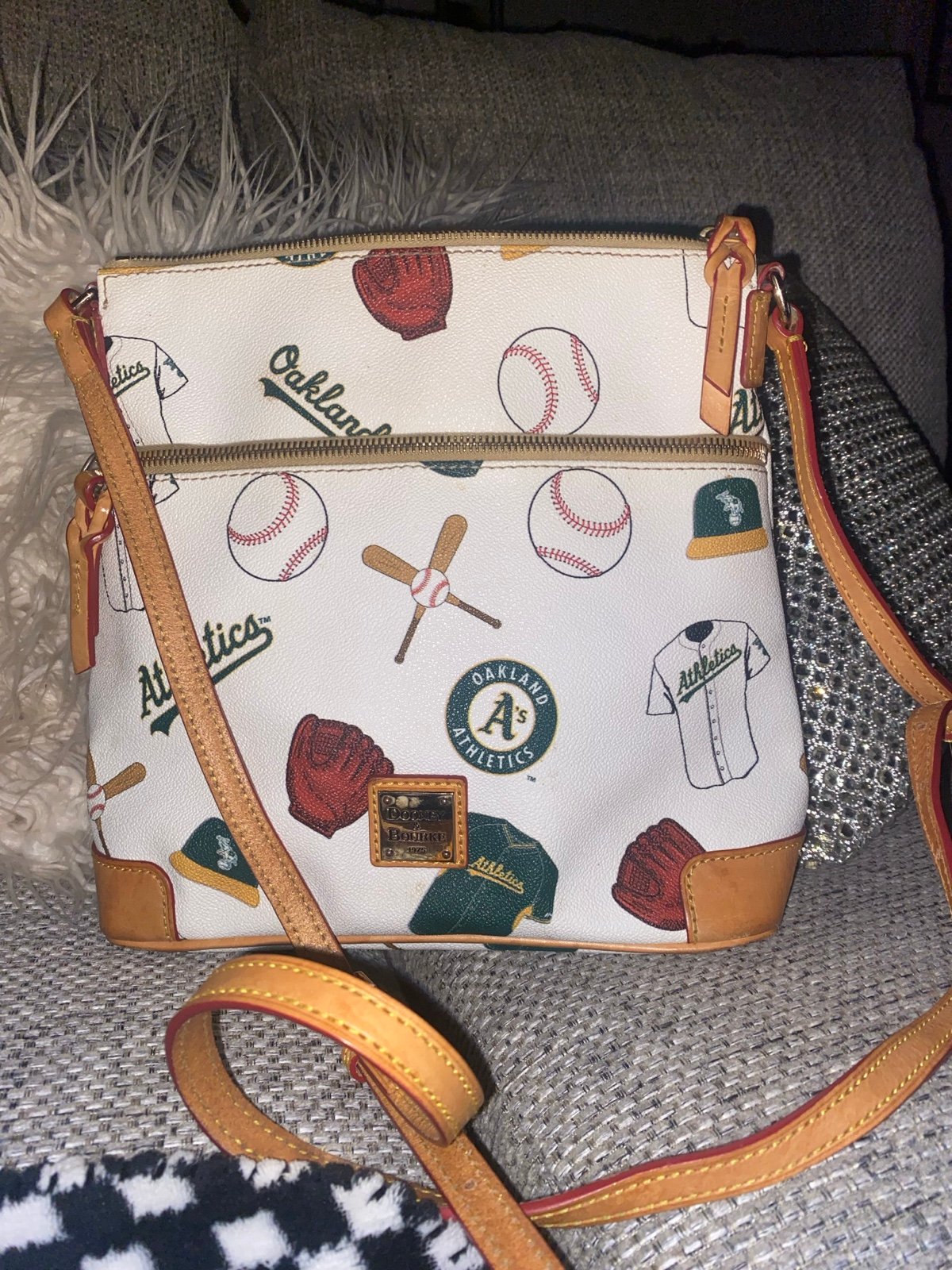 Dooney Bourke