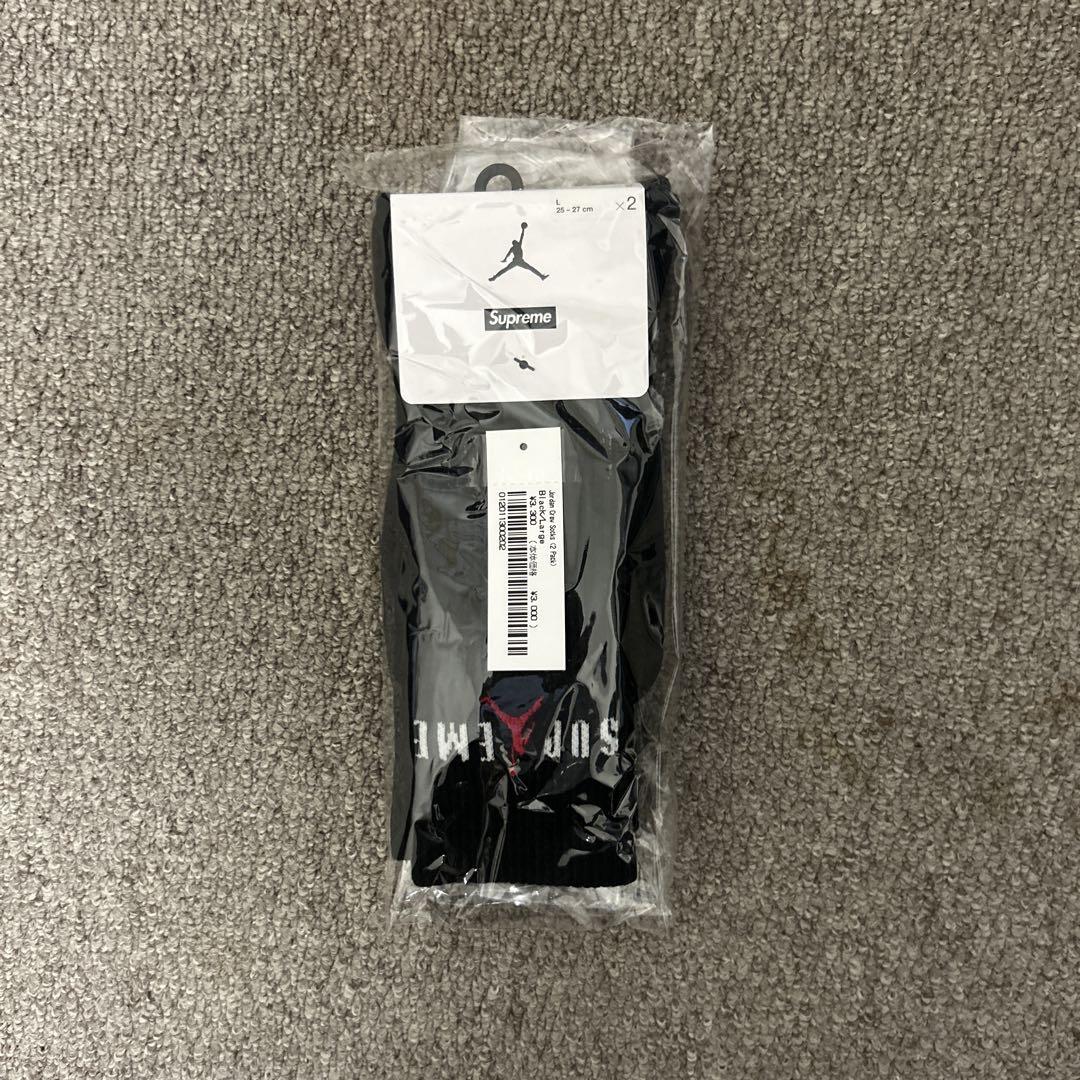 Supreme®/Jordan® Crew Socks (2 Pack)