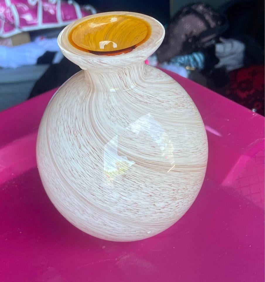 murano style bi colored glase vase