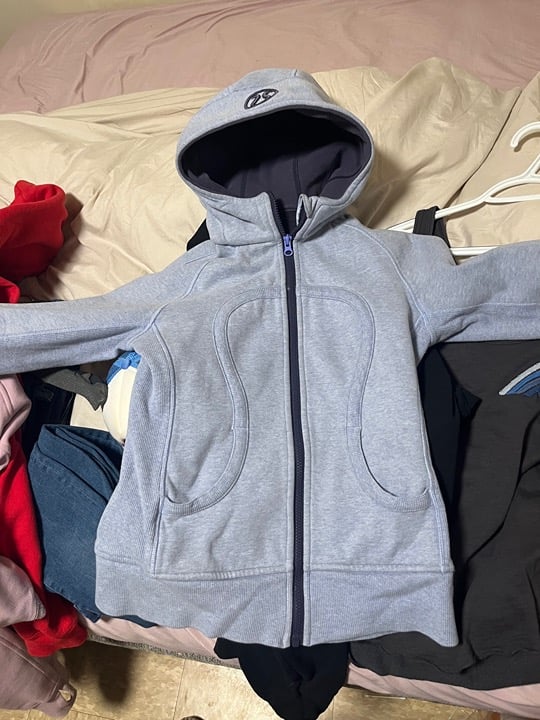 lululemon scuba full zip size 6