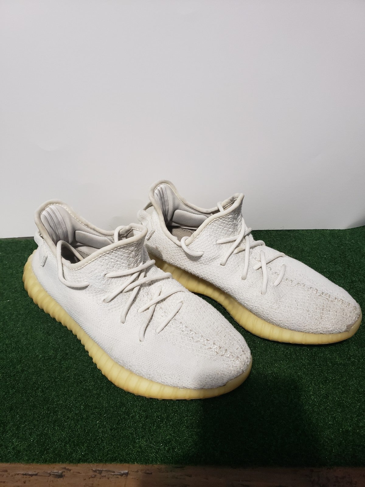 Yeezy 350 V2 Boost Triple White