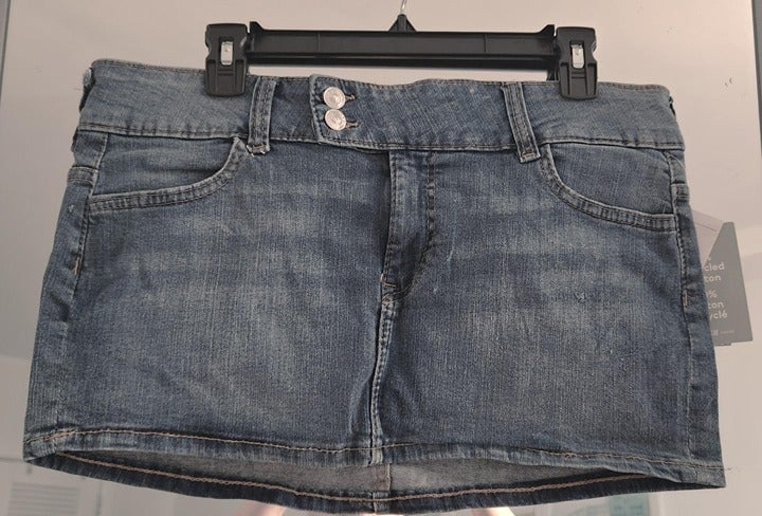 NWT H&M Low Rise Denim Micro Mini Skirt