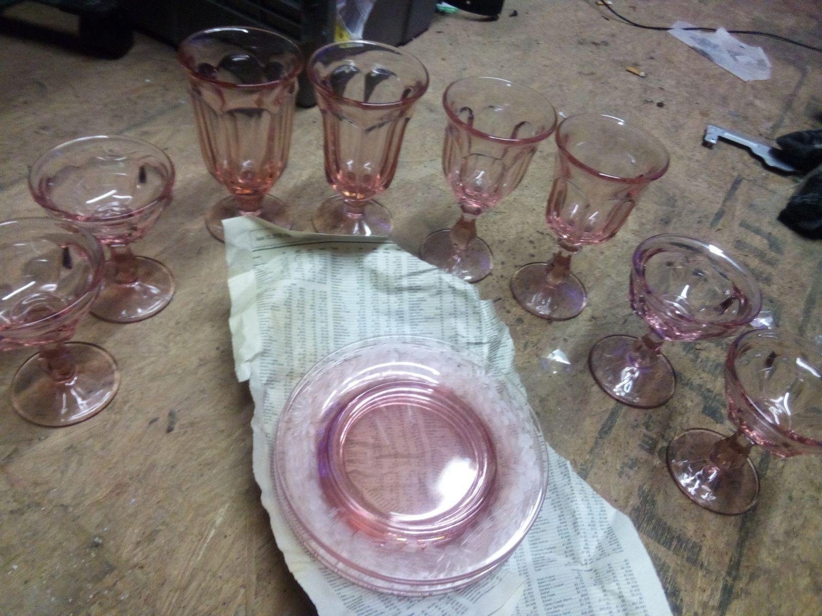 Pink depression glass bridal set