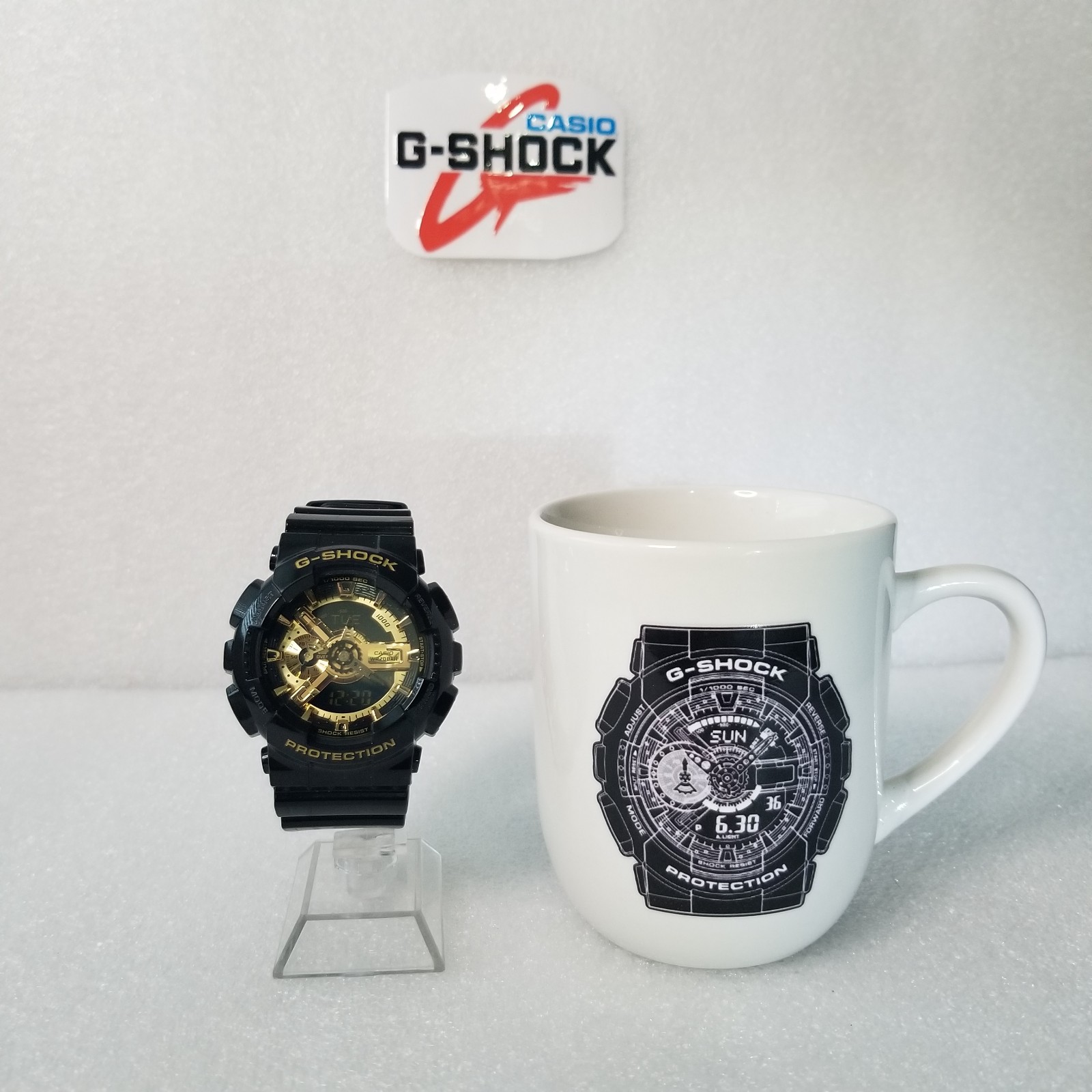 ⌚ Original Iconic Casio G-Shock GA110 black gold
