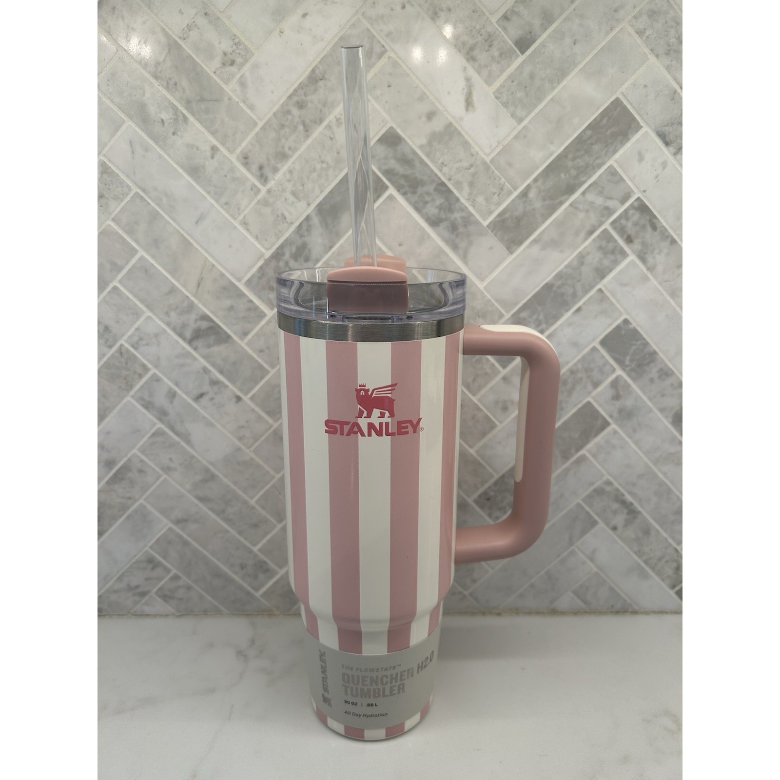 Stanley Cabana 30 oz Flowstate Quencher H2.0 Tumbler Striped Peach Whip Pink