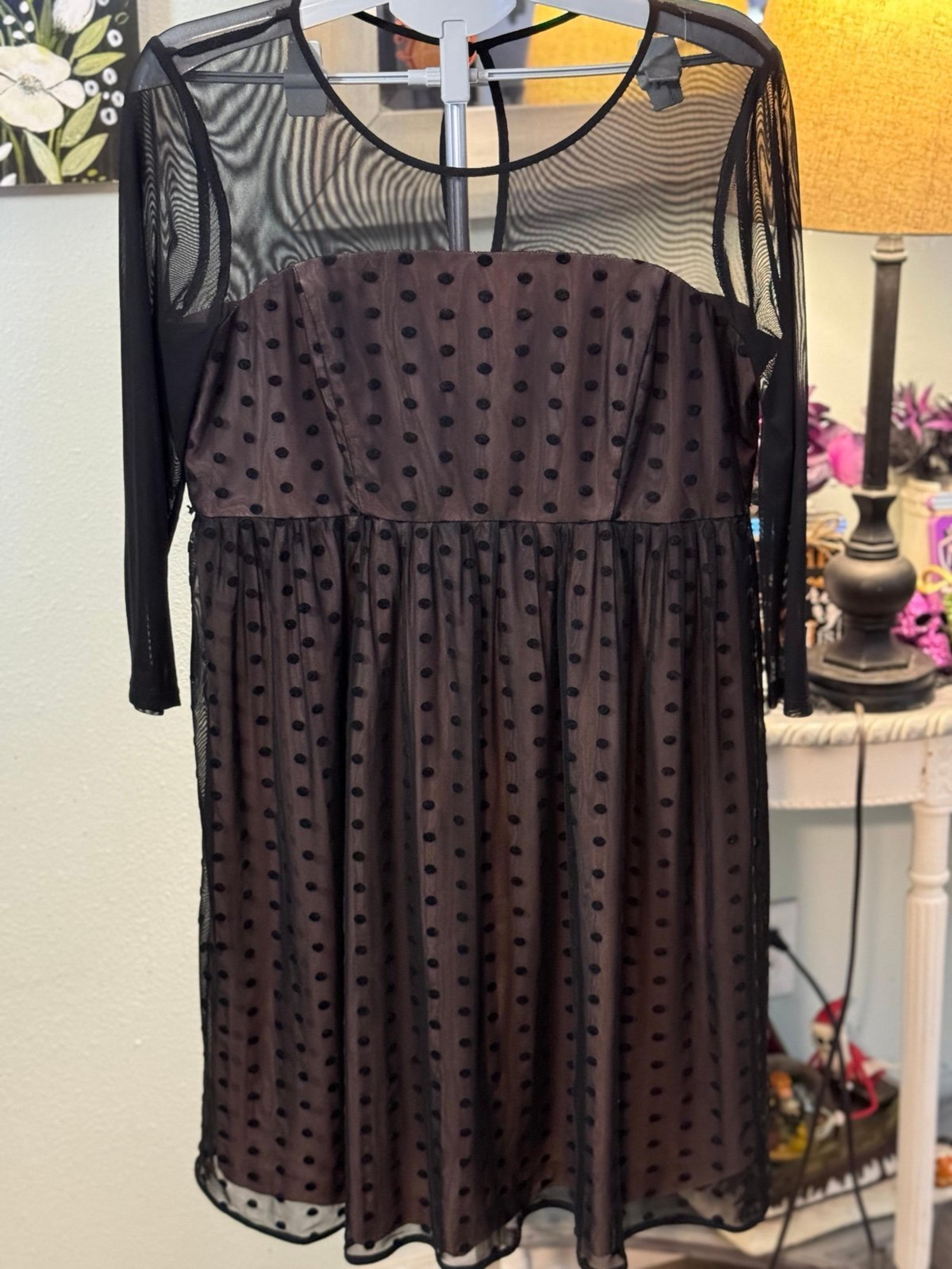 3/$$10 motherhoo Maternity Dress Black Pink Blush Polka Dots  3/4 Sleeves, Large