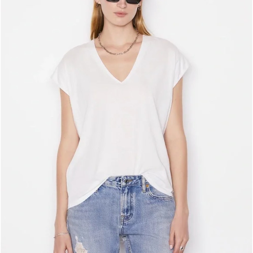 FRAME Le Mid Rise V-Neck White Tee