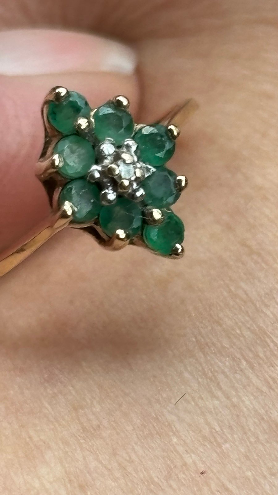 10k emerald ring
