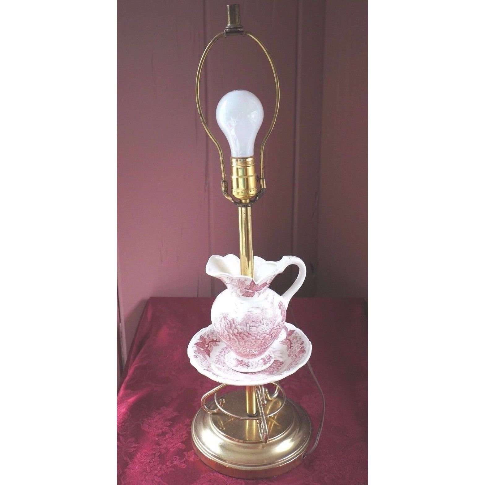 VINTAGE CERAMIC PITCHER AND BOWL TABLE LAMP