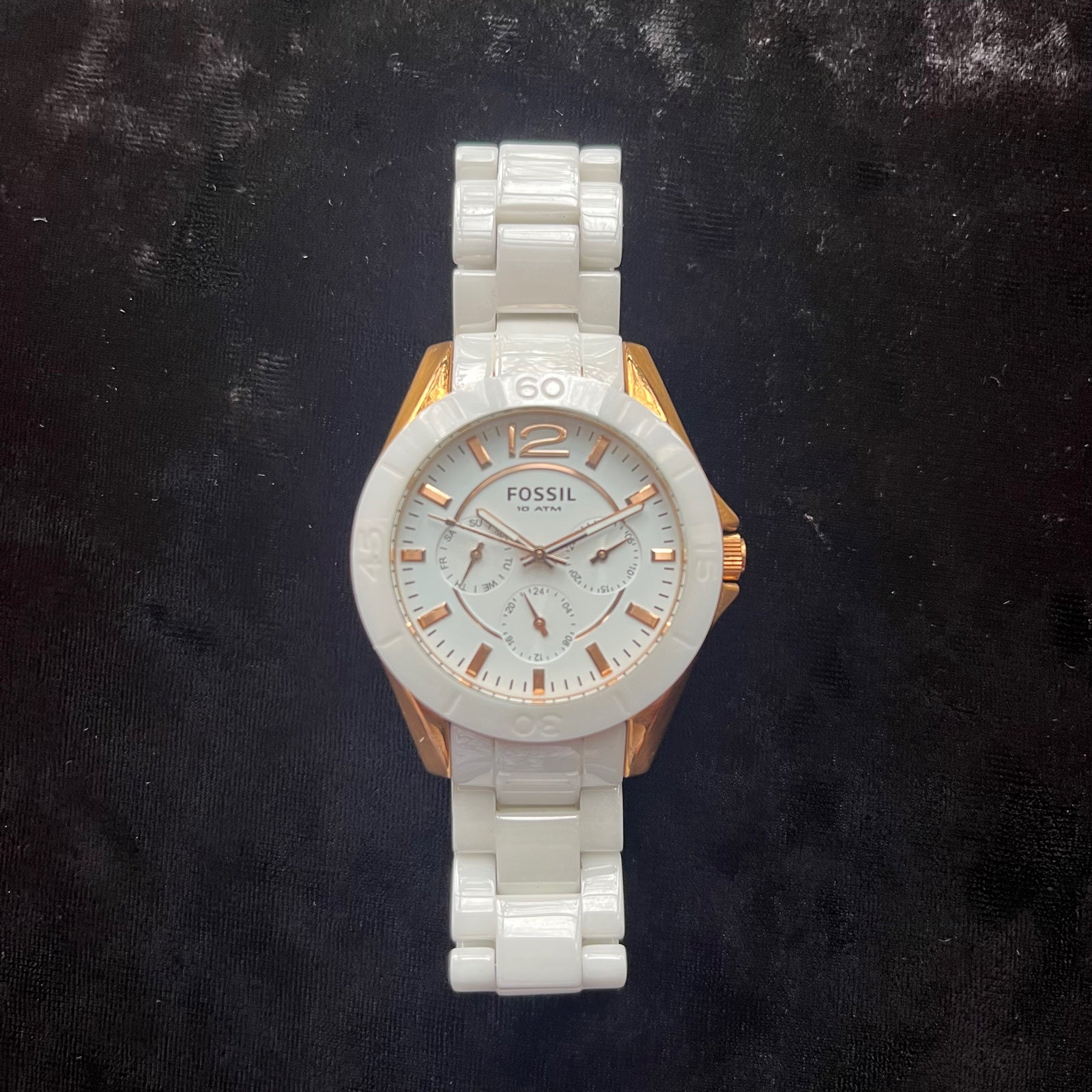 Offers Fossil Quartz Ceramic Watch 38mm CE-1006
