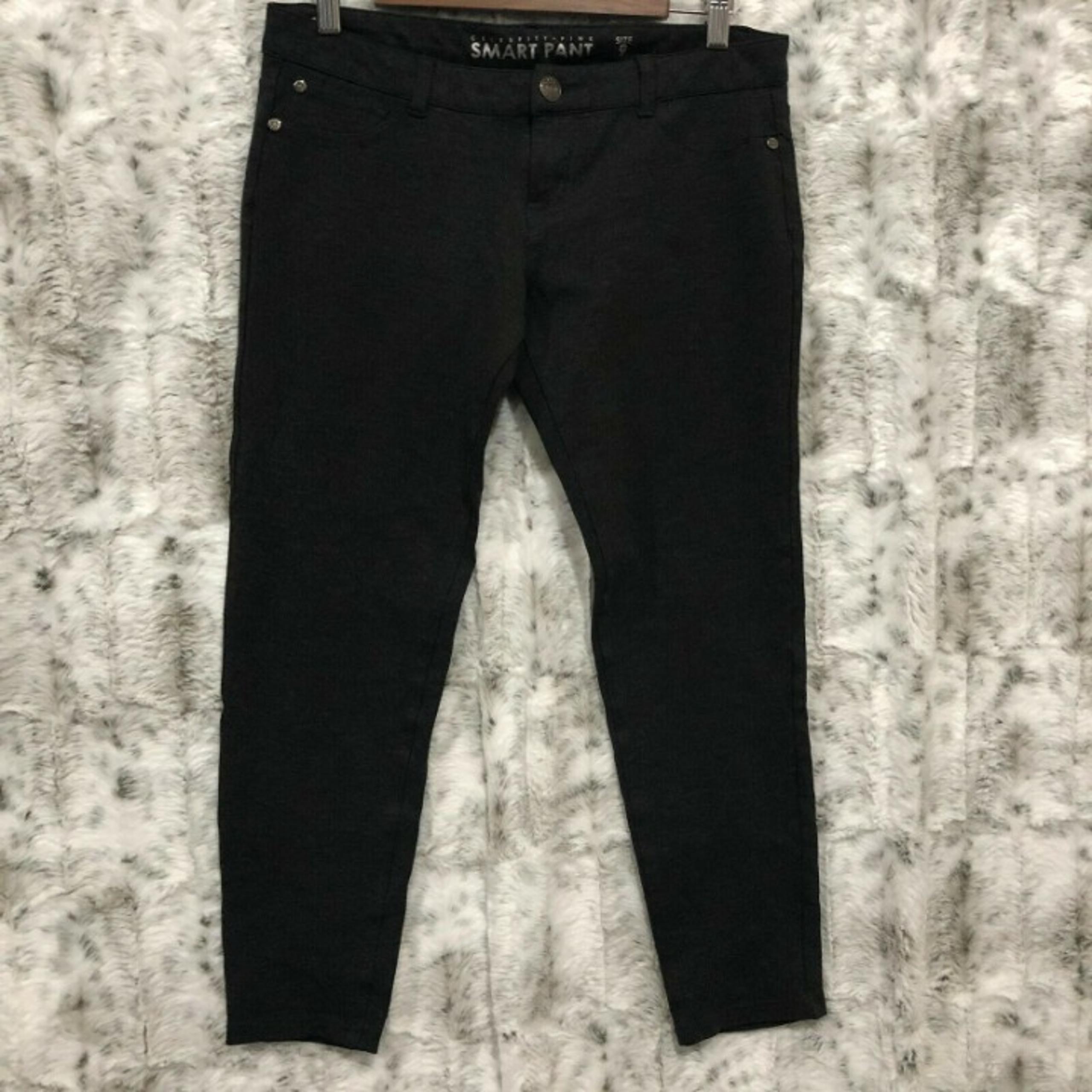 Celebrity Pink Women's Smart Pant Size 9 Gray Stretchy Pants