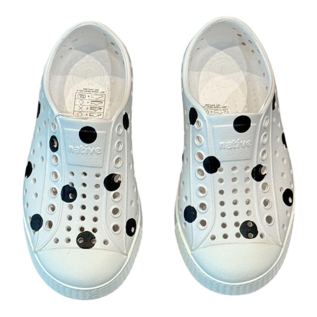 Native Jefferson Polka Dot Print 9