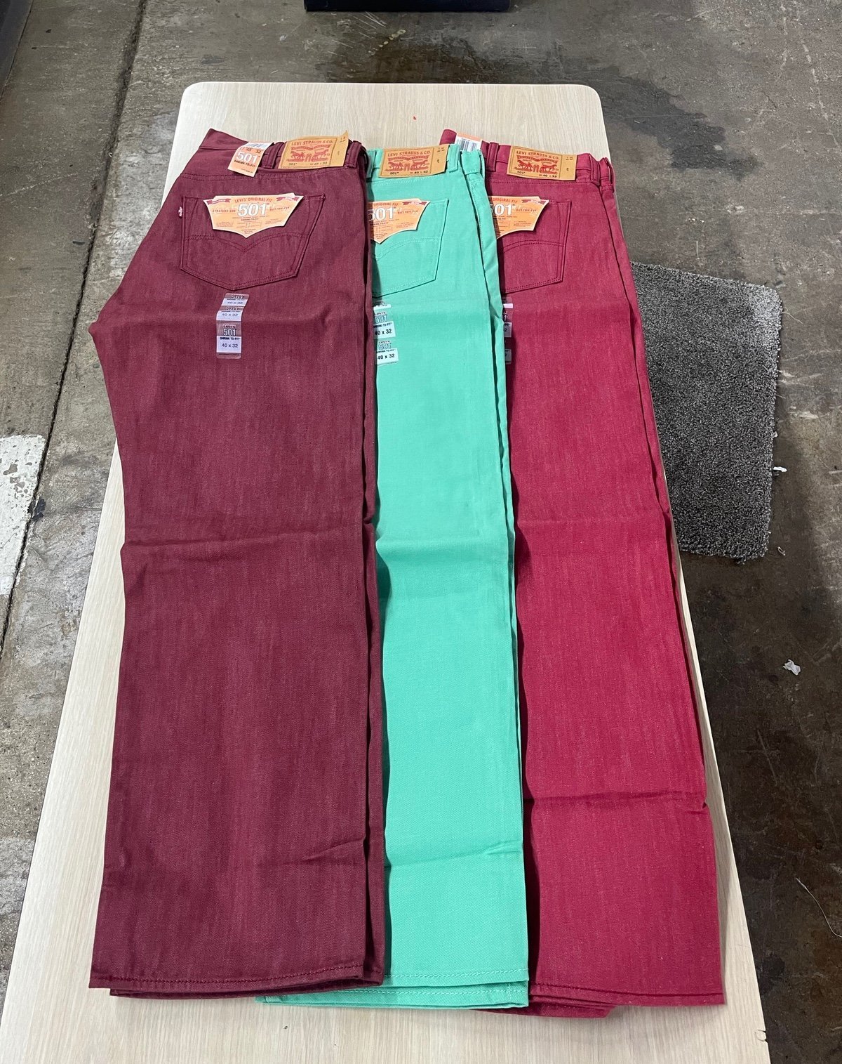 Levis 501s 40x32 (3pairs)