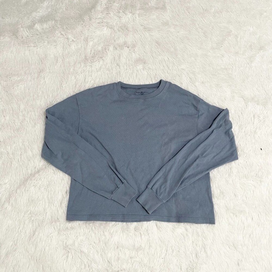 Women Brandy Melville Crew Neck Oversized Sweatshirt in Blue Purple One Size