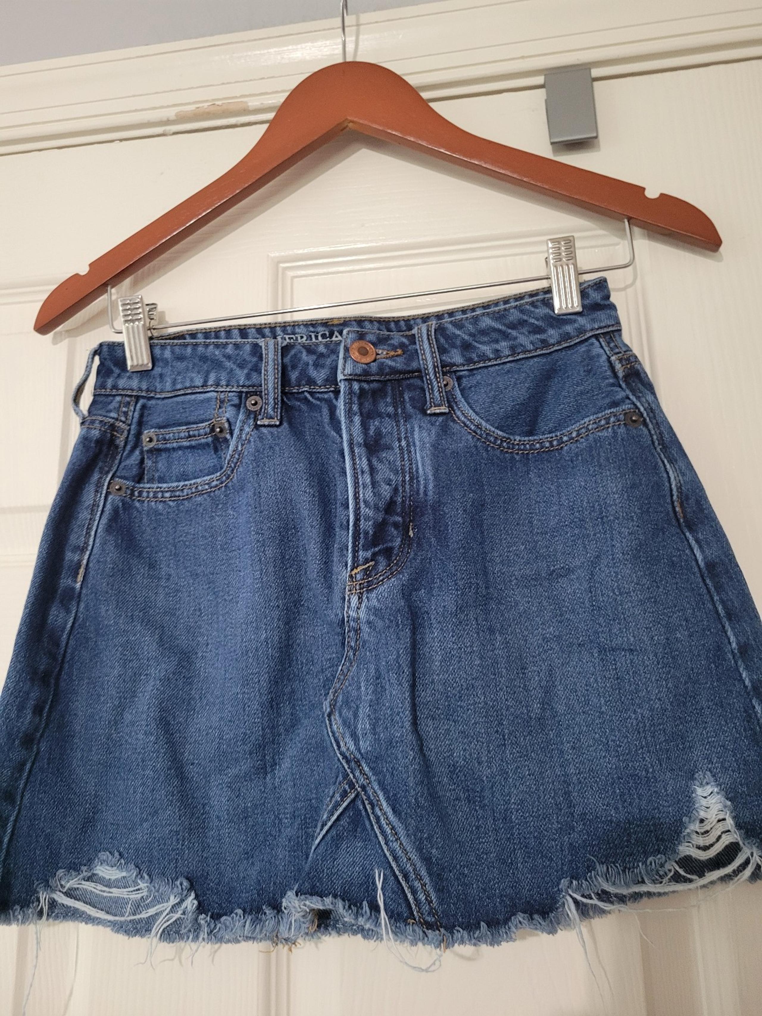 American Eagle Outfitters Womens Distressed Hem Denim
Mini Skirt 27" Waist