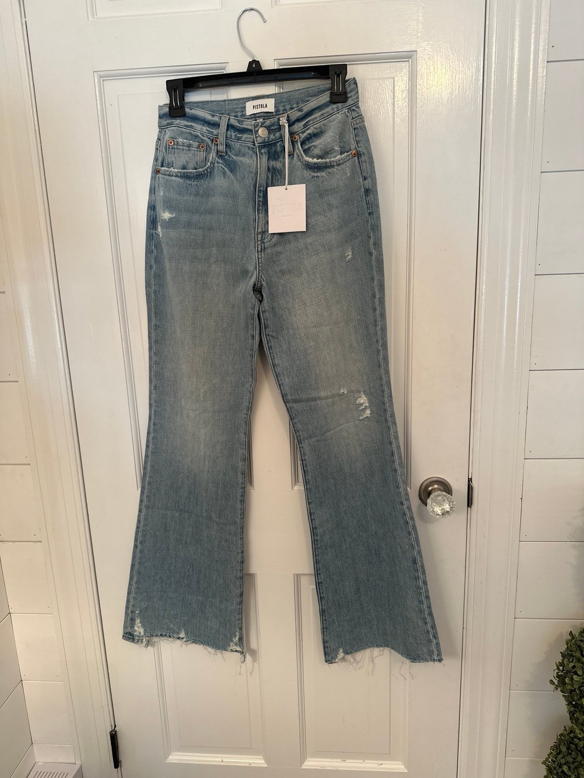 Pistola Stevie Wide Leg Distressed Jeans size 26 NWT