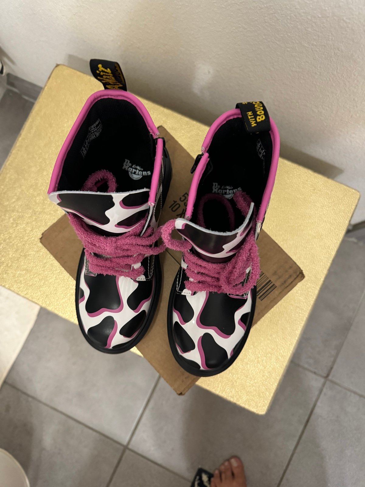 Girls boots size 4 USM 5 USL