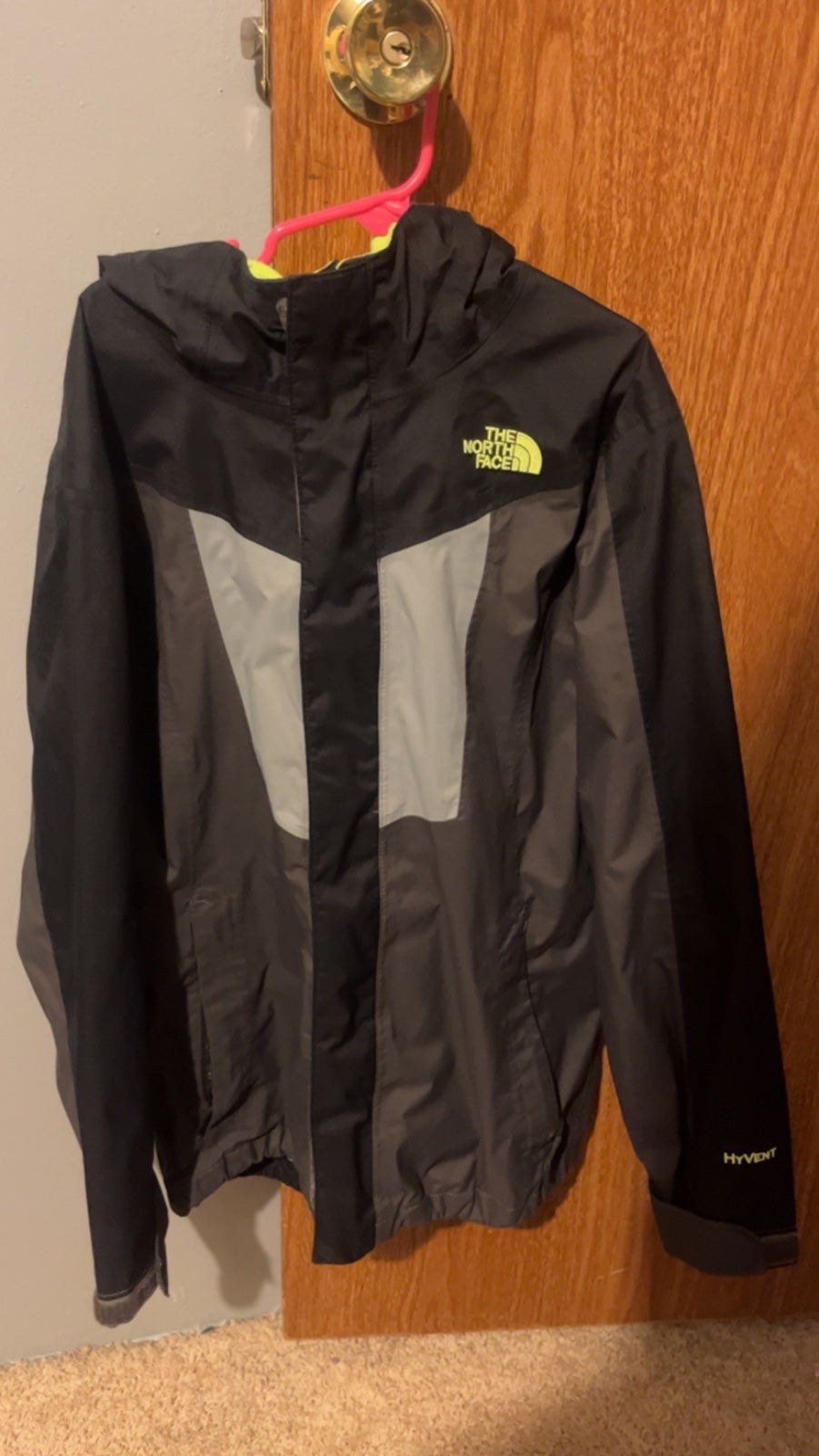 Northface boys youth large under armour and Nike youth large bundle