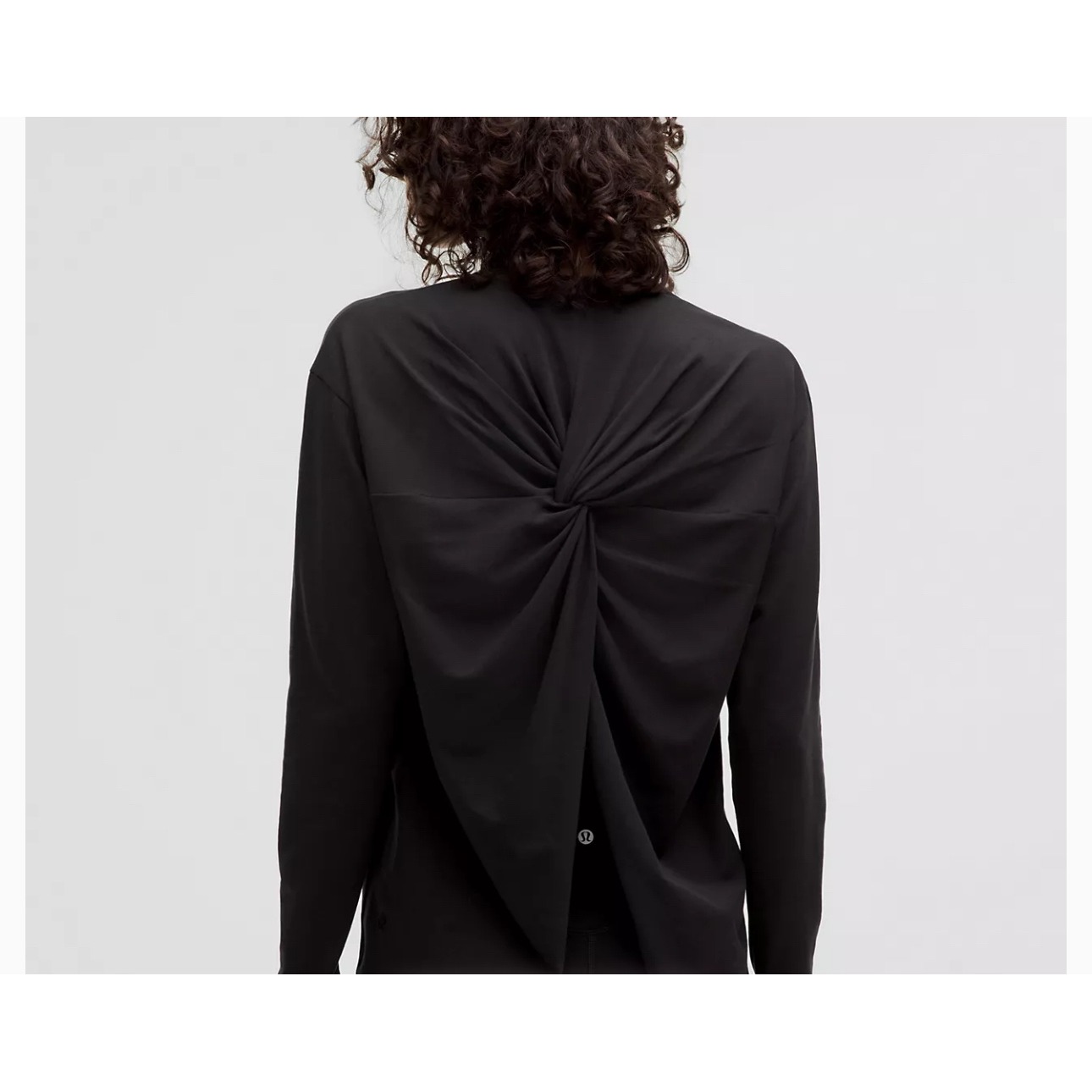 Lululemon Twist Back Relaxed Fit Long Sleeve Top Comfortable Black XL