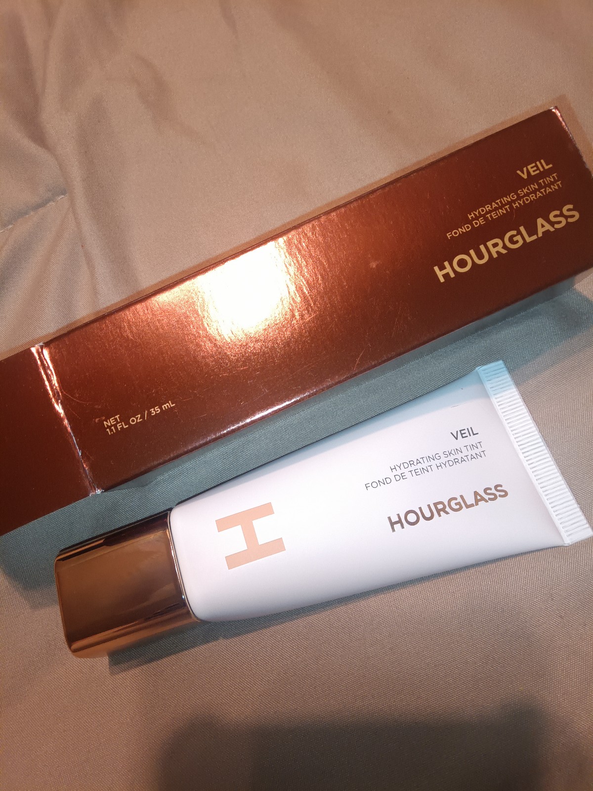 Hourglass Veil Skin Tint