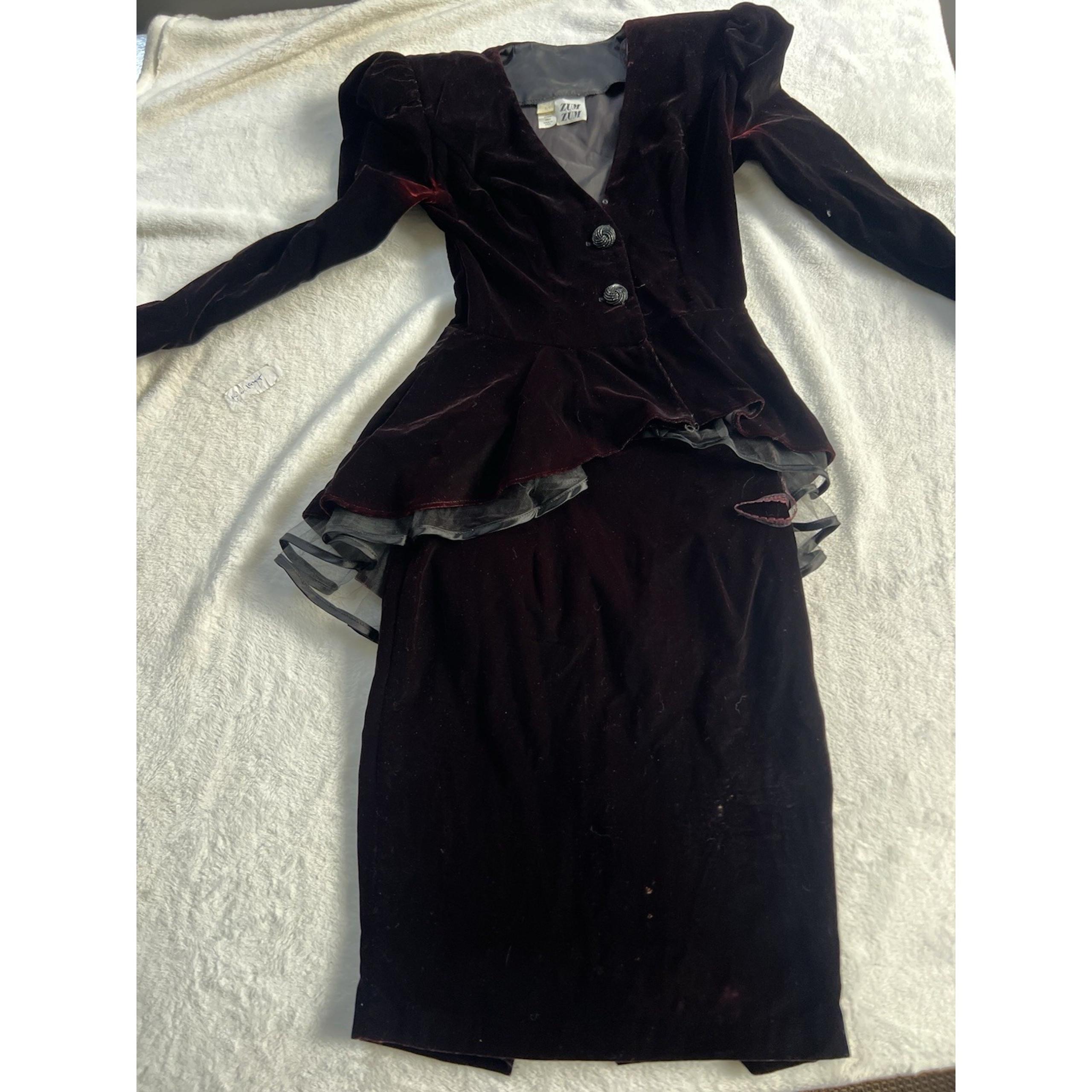 Vtg 5/6 Reddish Black Velvet Skirt & Bow Back Chiffon Frill Jacket Suit - Zum Zum