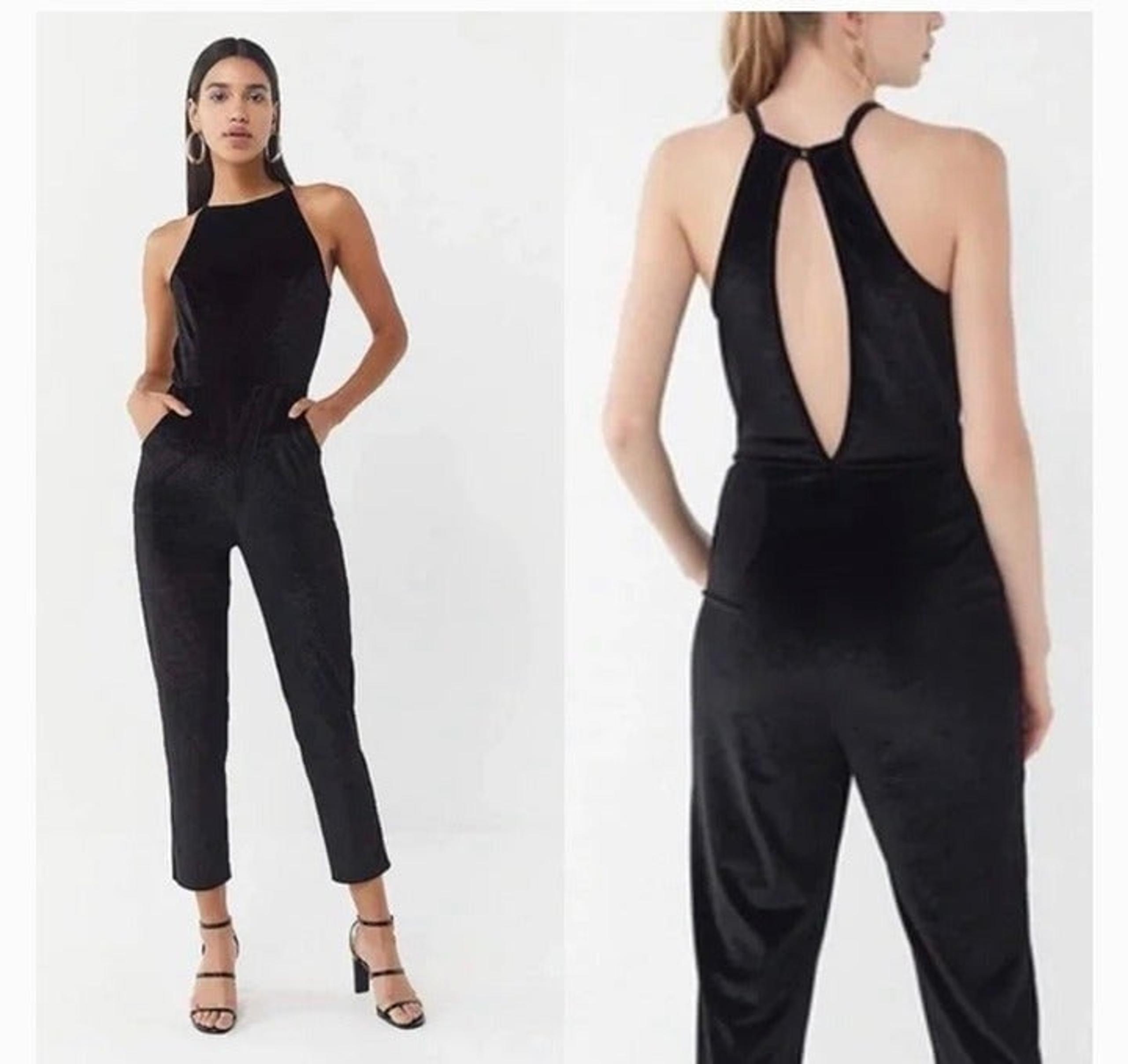 Urban Outfitters Black High Neck Sleeveless Naomi Velvet Jumpsuit Size Medium