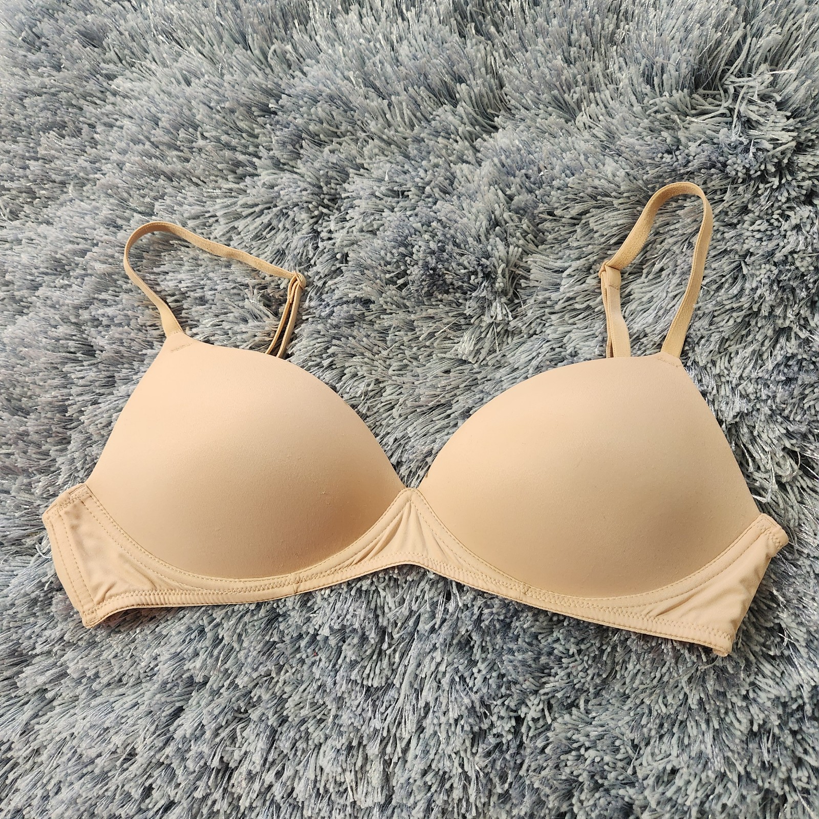 Nude Victoria's Secret PINK Wear Everywhere Wireless Push Up Bra