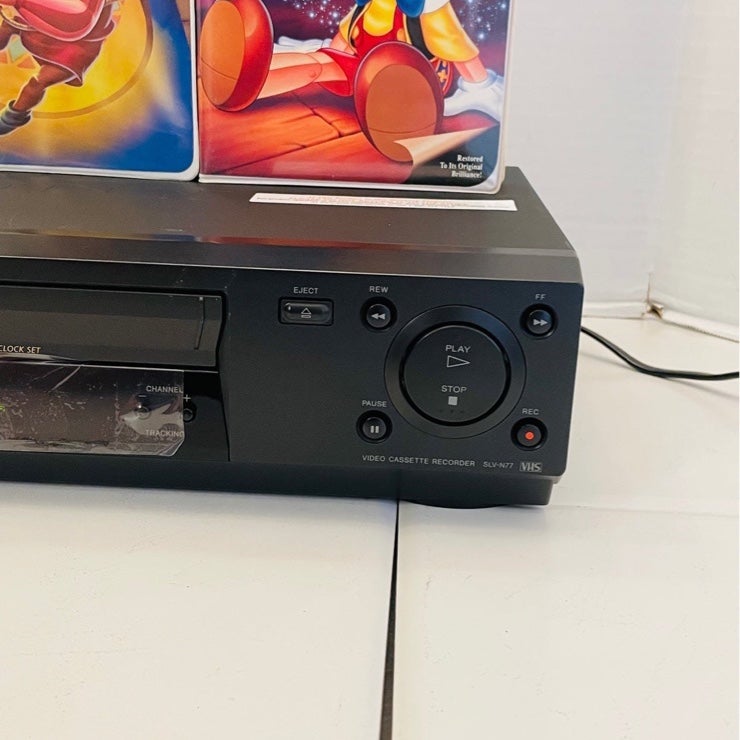Sony SLV-N77 MINT VCR shops VHS Player Recorder w/ New Original Remote & Disney Movies