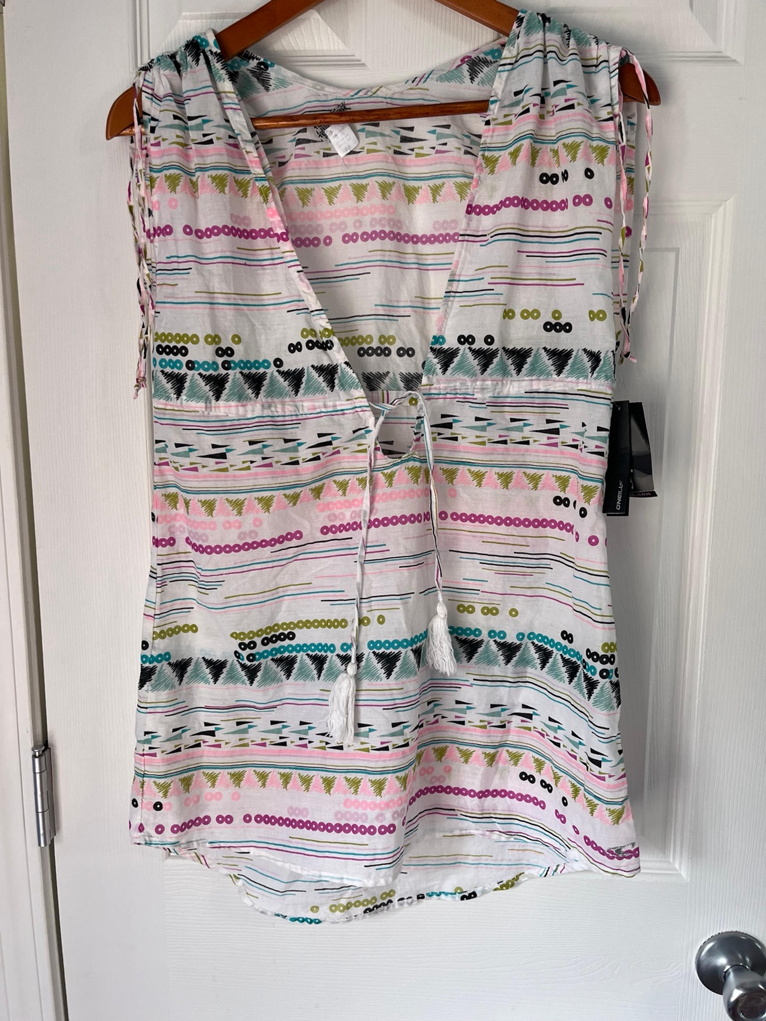 O'Neil Juniors'  Swim Cover-Up Dress Women's Swimsuit  XSmall Colorful  Design