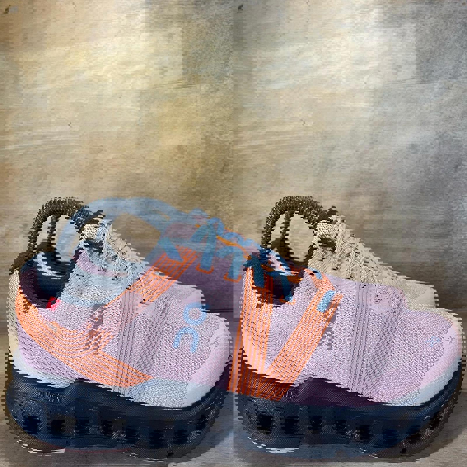 On Cloudgo REFLECTIVE Womens Size 8 Running Shoes Sneakers Rose Magnet Orange