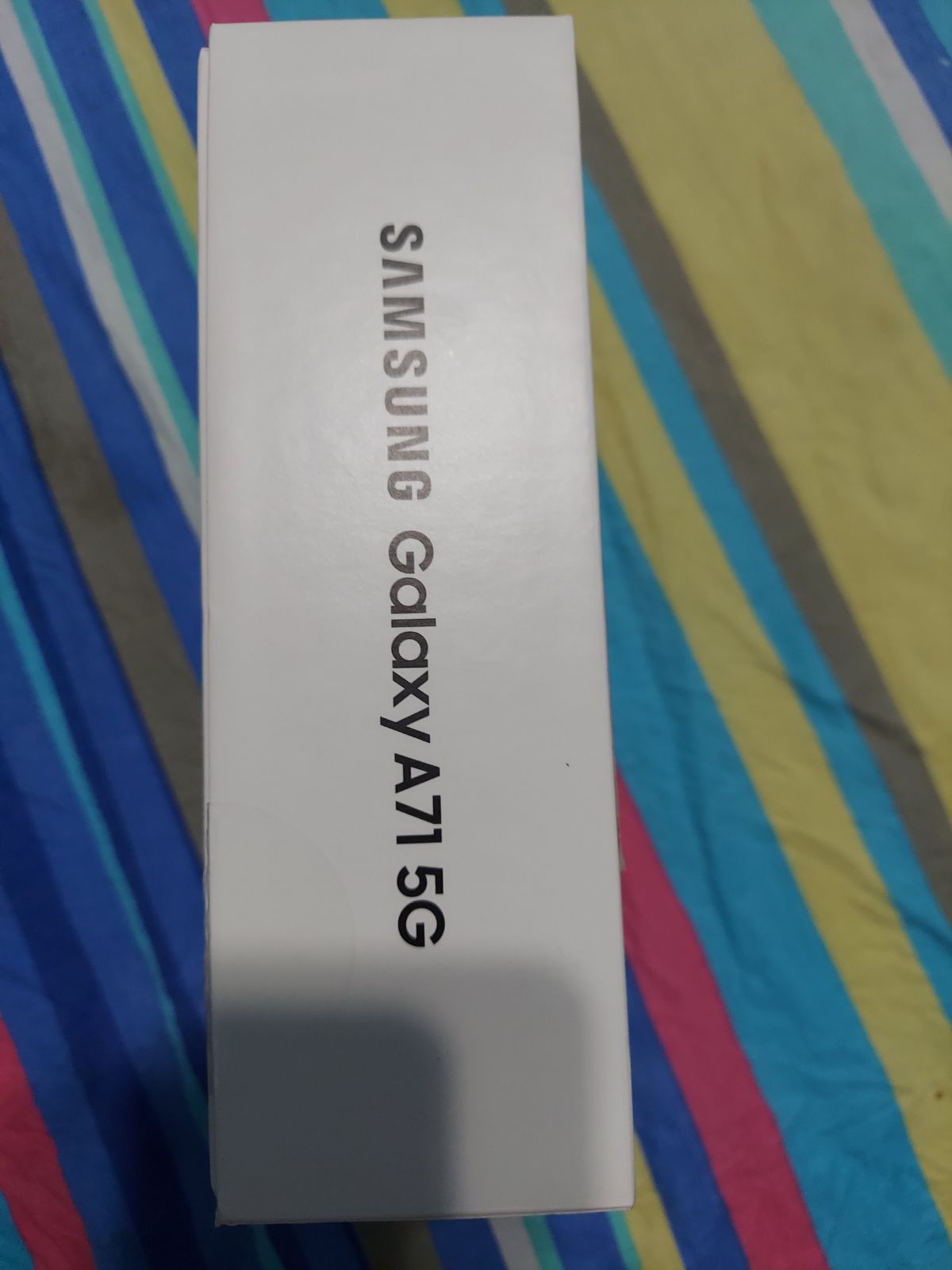 Sumsung a71 box (offer me)