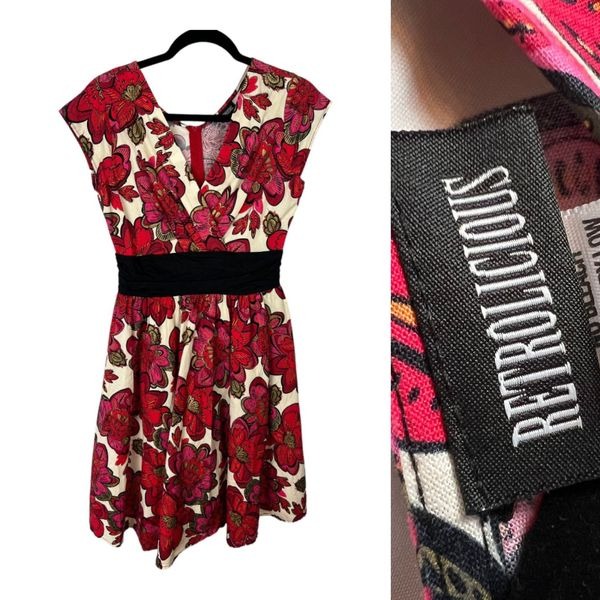 Retrolicious women's Retro Pinup Dress fit & flare Medium Floral Bombshell