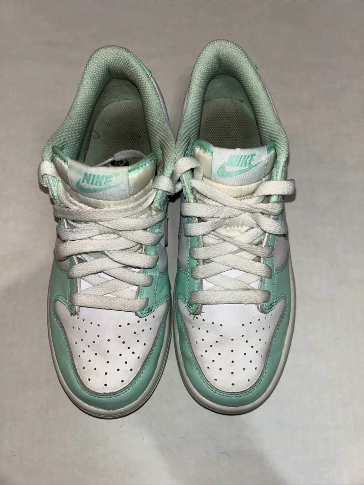 Nike Dunk Low Mint Foam Size 6.5 FZ3534-100
