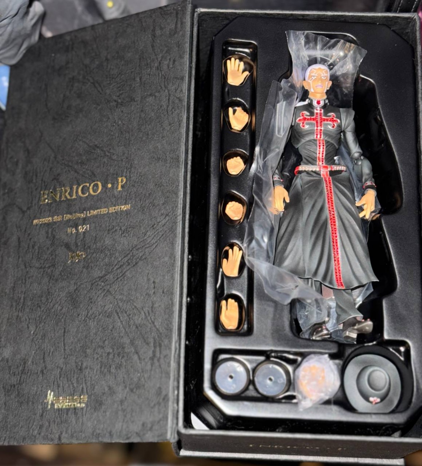 Limited 30 Beijing WF 2023 crystal Enrico Pucci 1/12th SAS figure no. 21