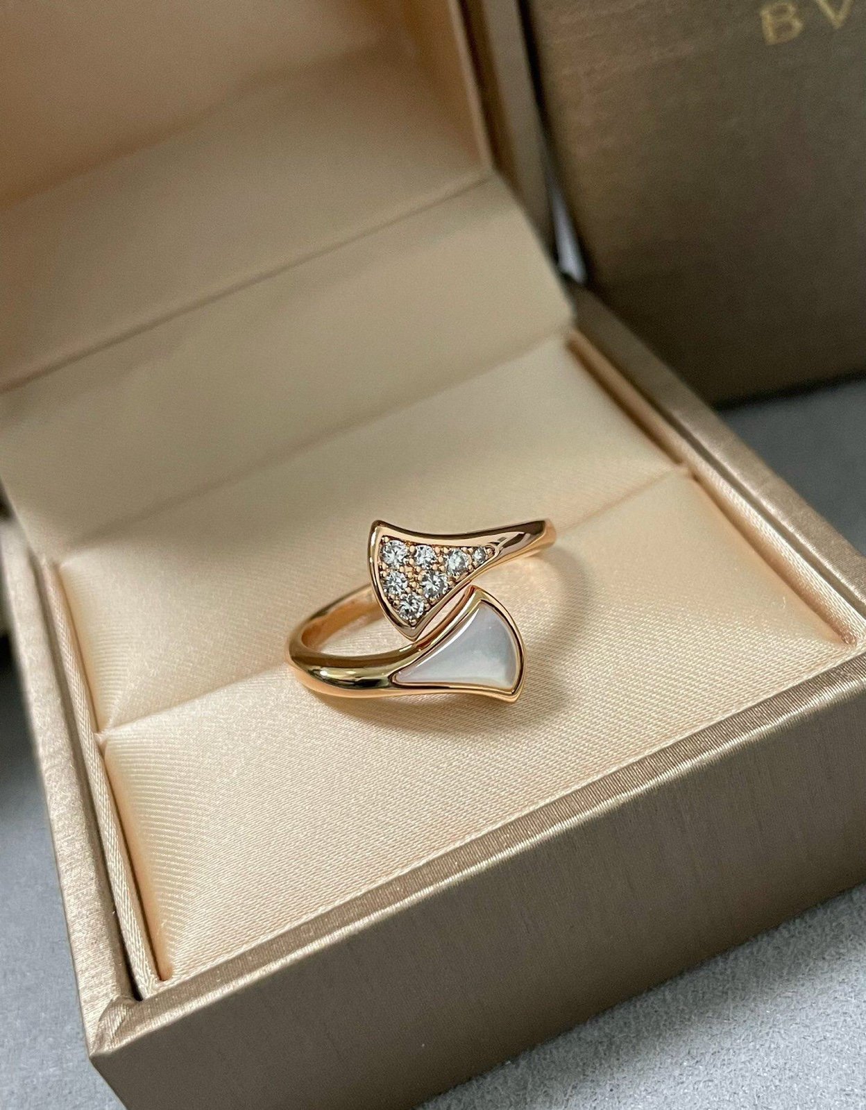 18K Gold ring