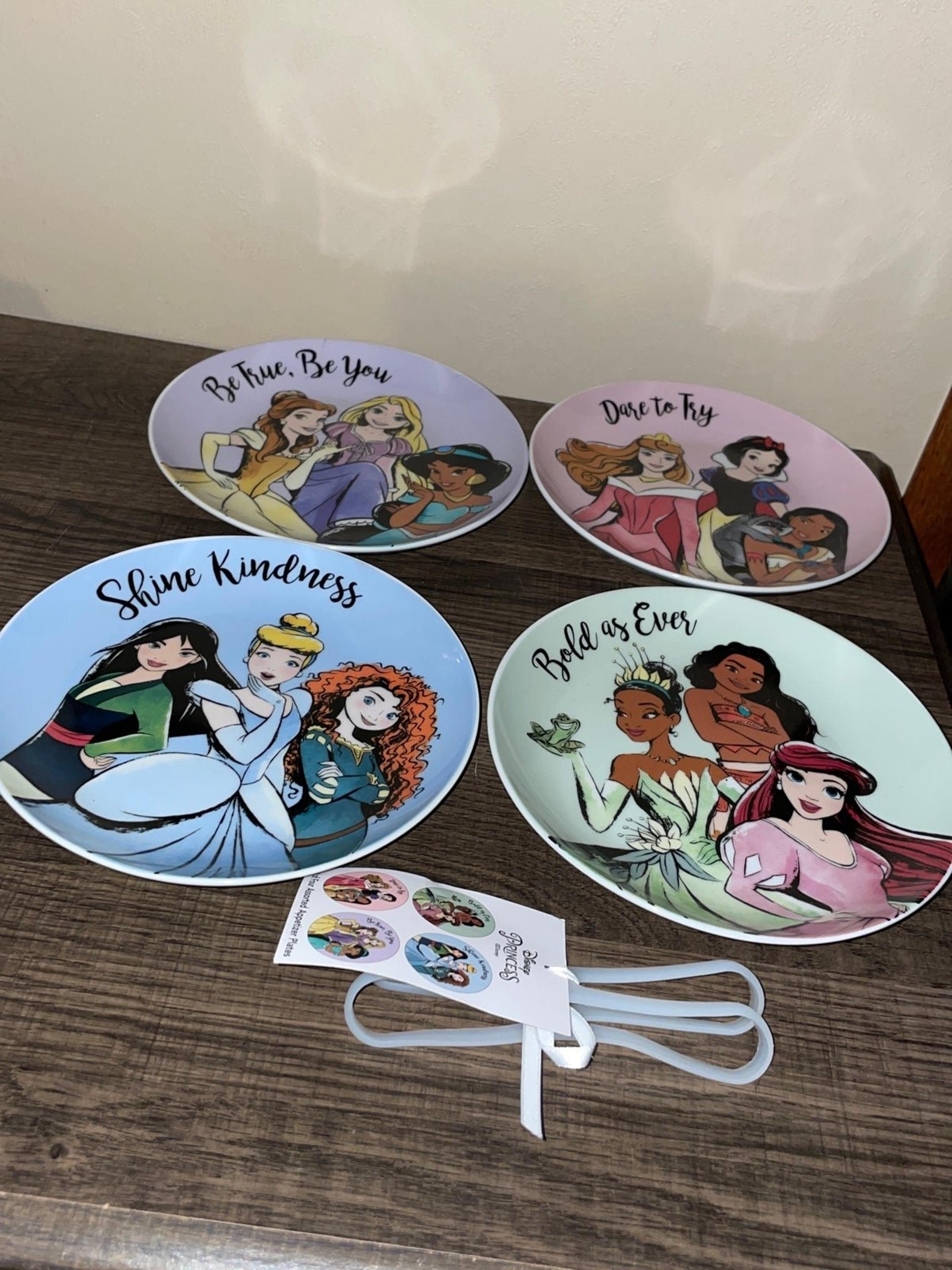 Disney princesses set of four appetizer plates