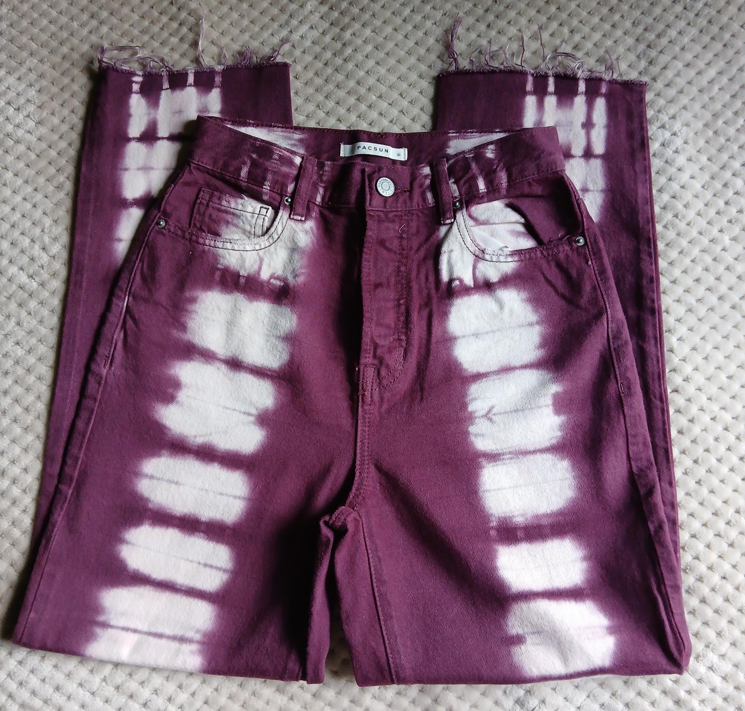 Pacsun size 25 Tie Dye Maroon Pink White Straight Leg Raw Hem Jeans Women Size
