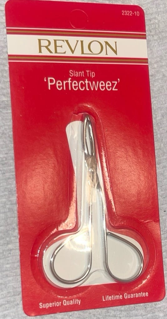 Revlon Slant Tip Perfectweez 2322-10 . NEW