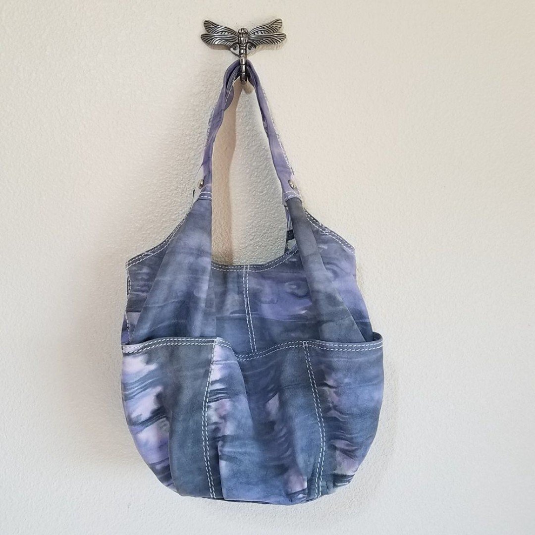 B. Makowsky Antigua Ball Shopper in Lilac