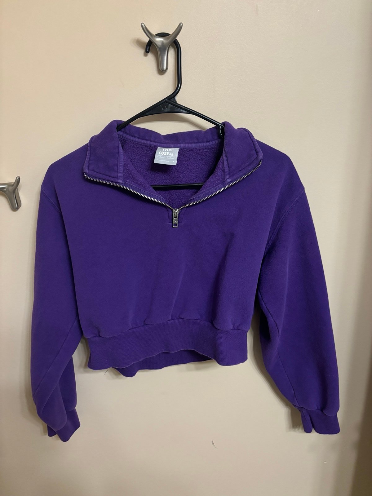 Tna Aritzia purple cropped half zip size small
