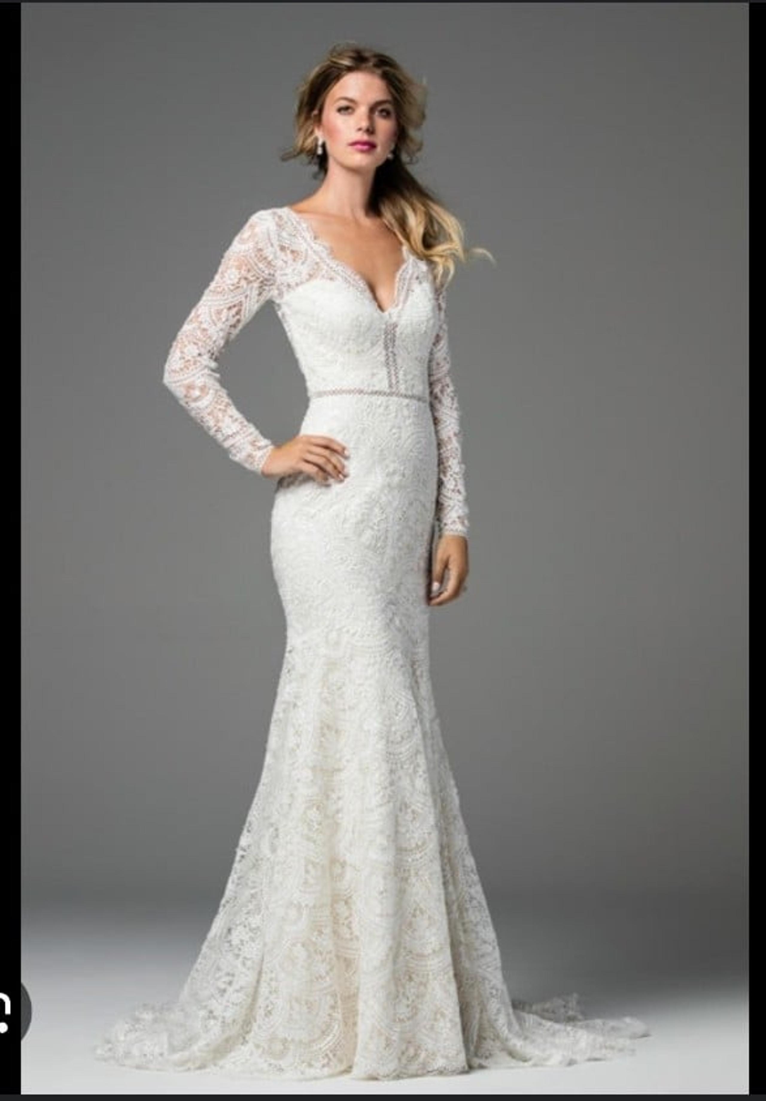 Wedding dress size 10