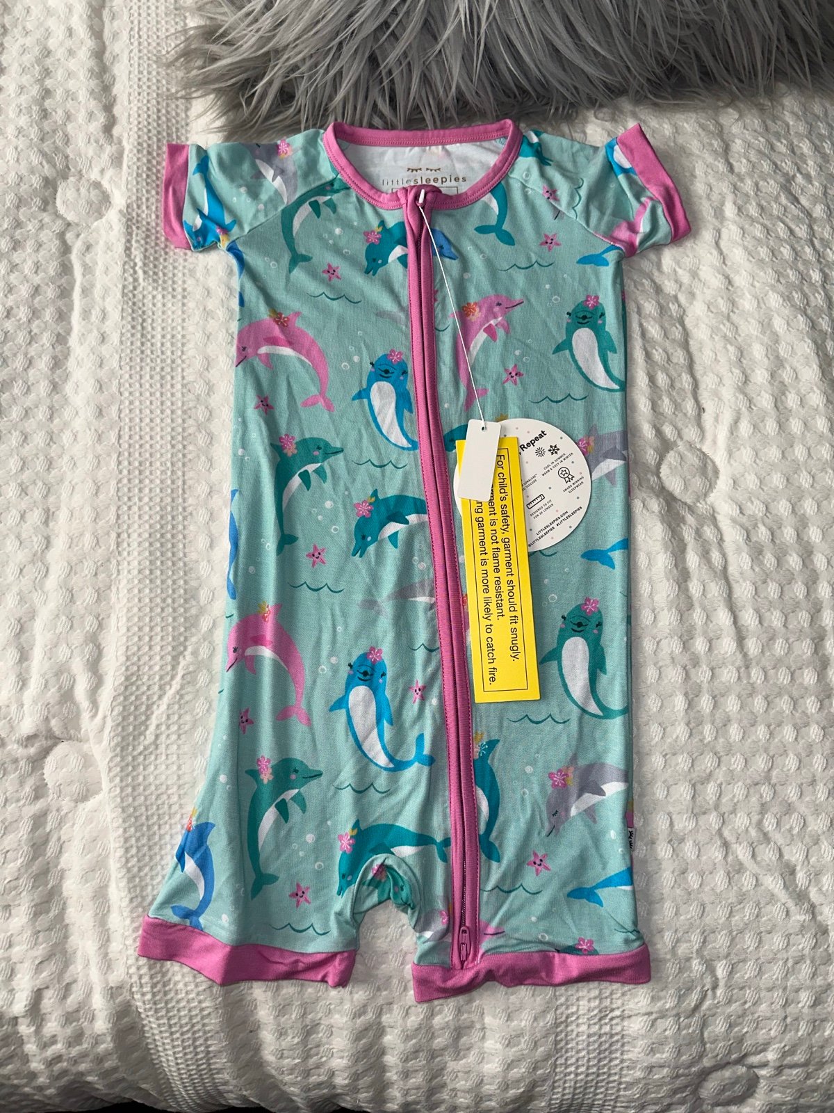 Little Sleepies Dolphin Dance shortie 3T NWT!