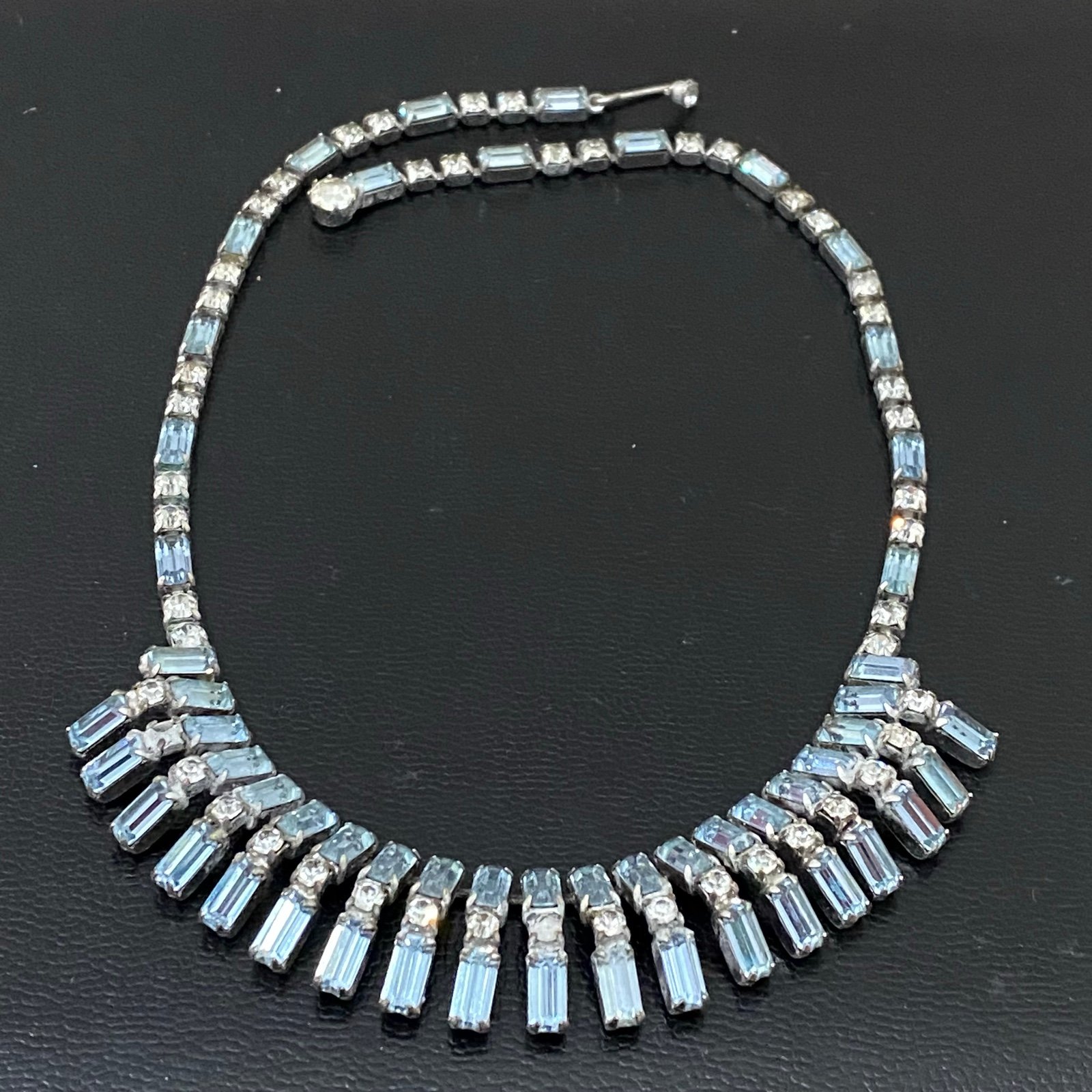 Vintage Unsigned Juliana? Purplish Blue Topaz Bib Statement Choker Necklace 35g